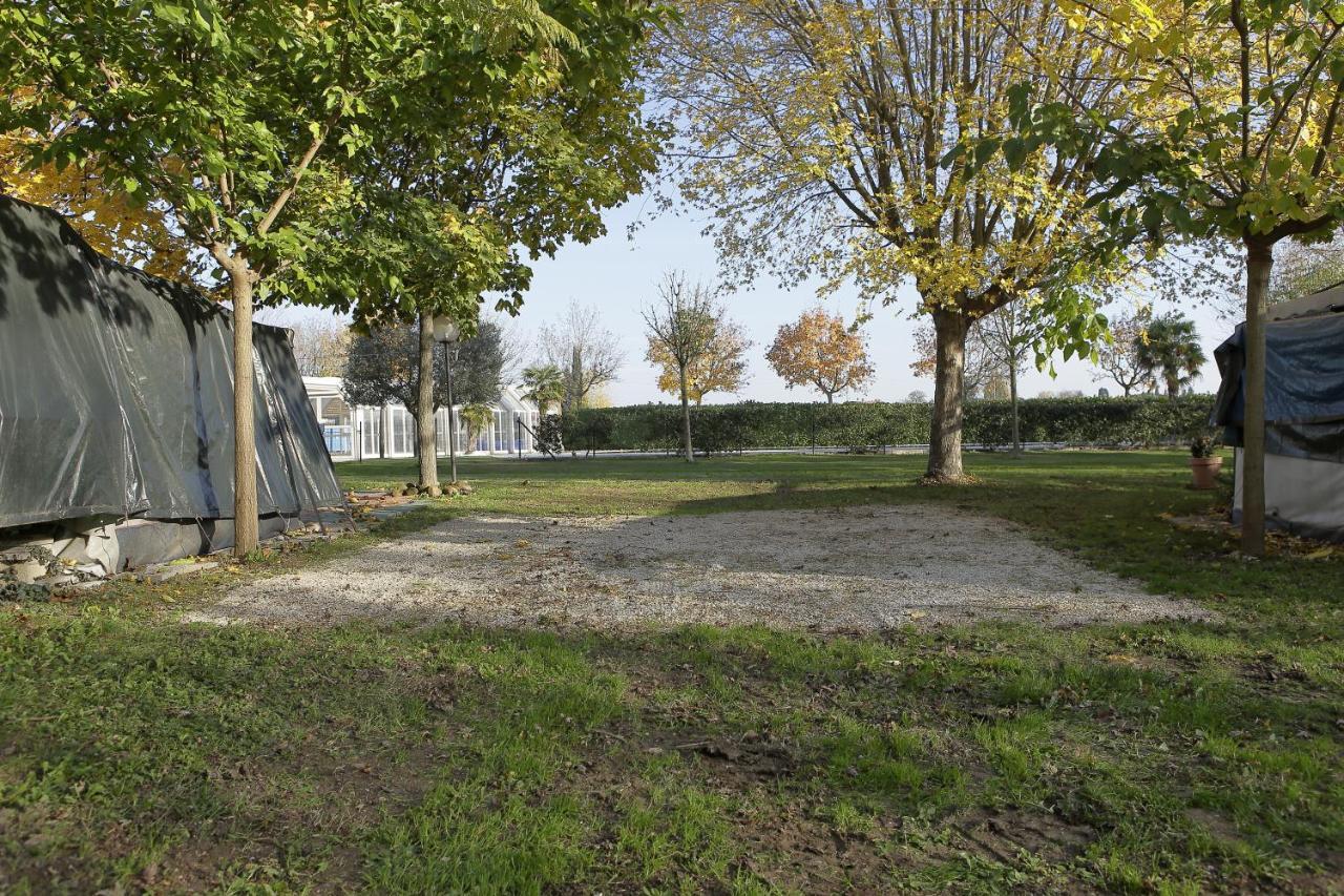 Camping Da Giovanni เปสเคียรา เดล การ์ดา ภายนอก รูปภาพ
